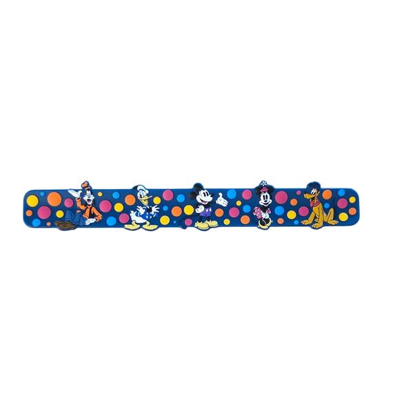 Disney Silicone Slap Bracelet - Mickey Mouse and Friends - Polka Dots - Picture 1 of 5